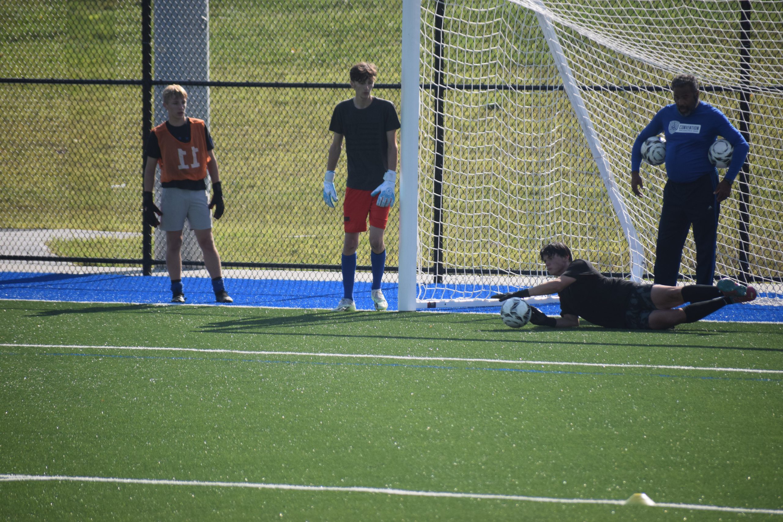 soccer players practice